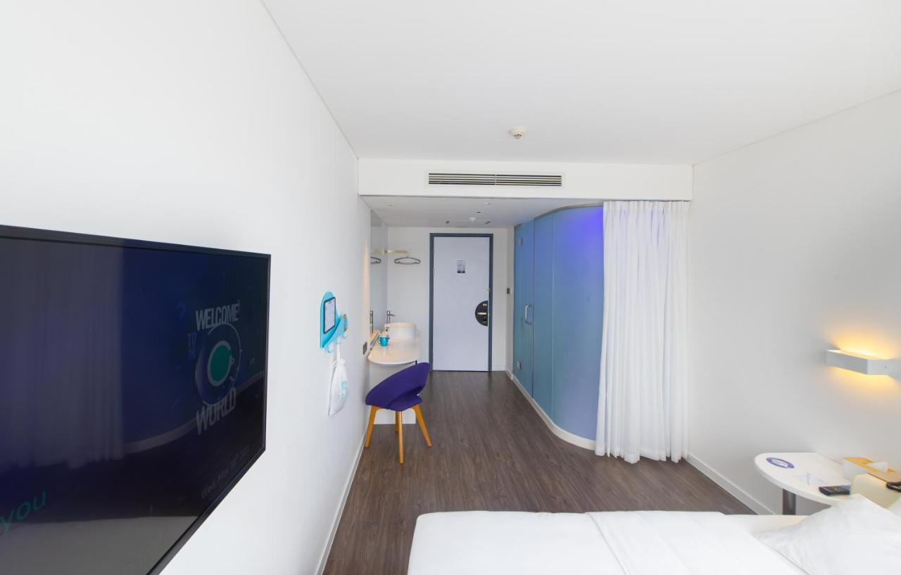 Tru By Hilton Ha Long Hon Gai Centre Hotel Екстериор снимка
